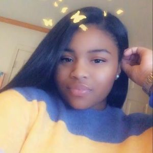 Meet your Posher, Kalisha